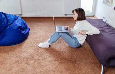 modern Melbourne living room featuring soft grey nylon carpet