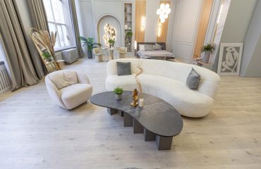 Laminate floor installed in contemporary residential living area