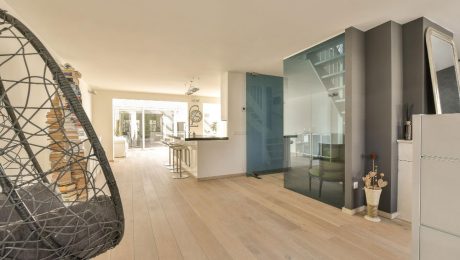 Laminate-Floor-for-Durable-Everyday-Interiors Laminate floor installed in a modern interior space